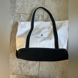 NEW NEVER USED Ritz Carlton Naples Beach Bag
